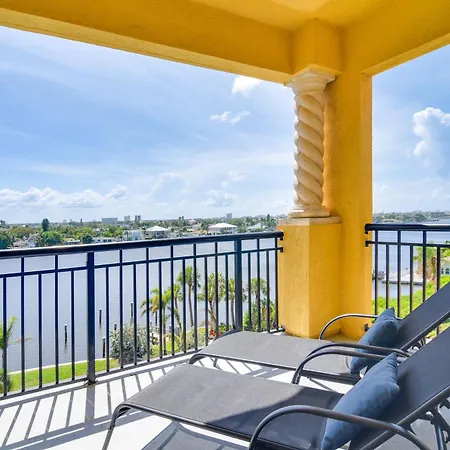 4Th-Floor Waterfront Condo On Treasure Island!